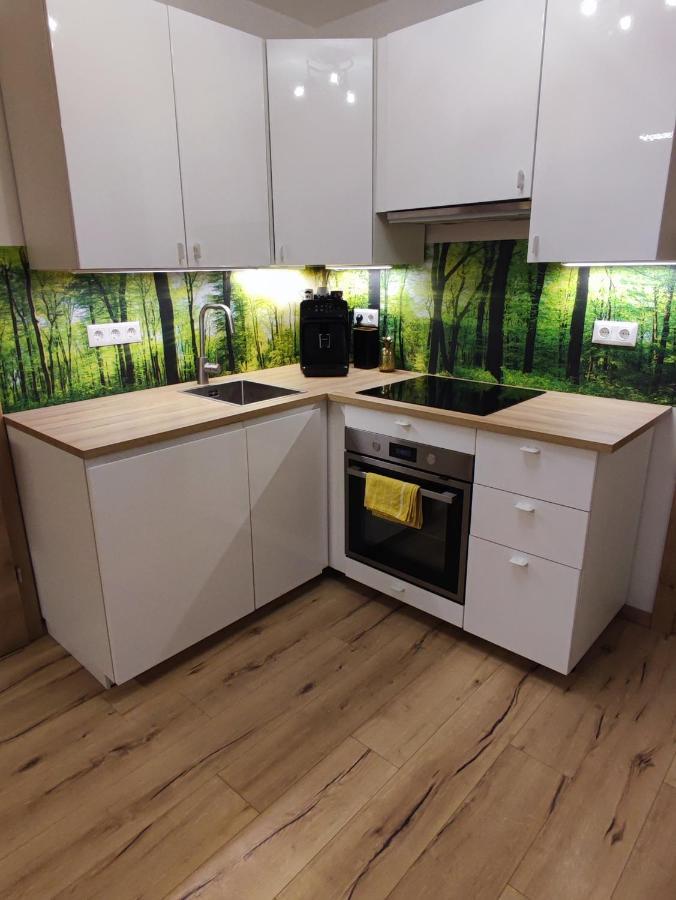 Schoene Wohnung Mit Terrasse Und Parkplatz Velden am Wörthersee Zewnętrze zdjęcie